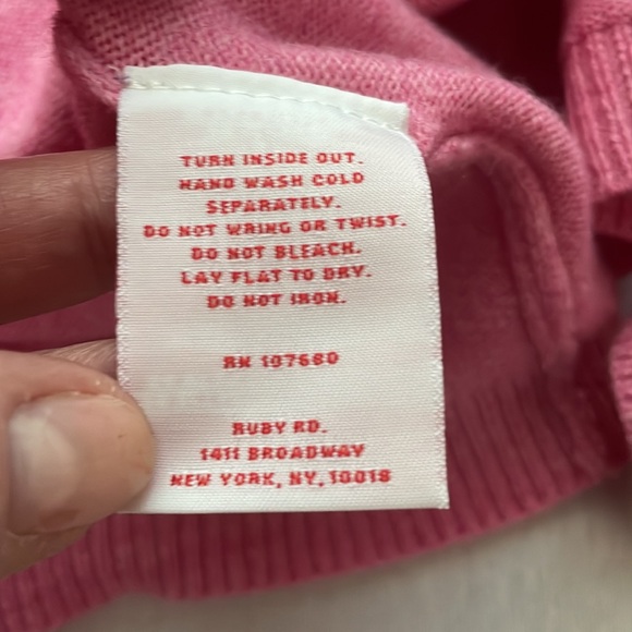 Valentine's!!! Ruby Red- pink - 2 piece with sequins/cardigan/flower design - Picture 11 of 12